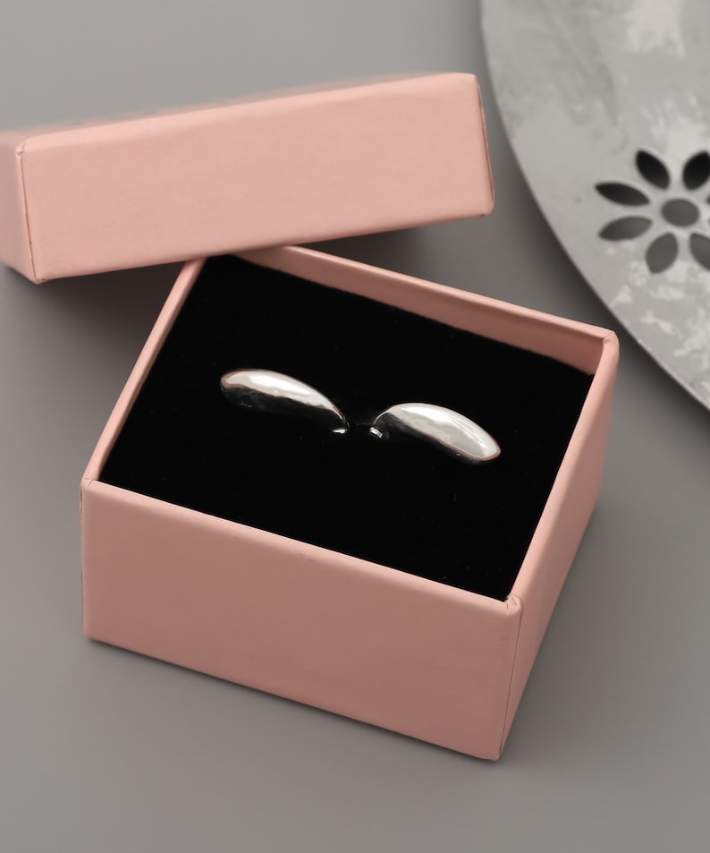 Minimalistiska örhängen i 925 sterlingsilver: Unika lätta vardagssmycken bild 11