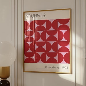 Arte de pared geométrico Bauhaus con estampado abstracto rojo, decoración moderna de mediados de siglo, póster gráfico llamativo, arte minimalista para sala de estar o dormitorio.