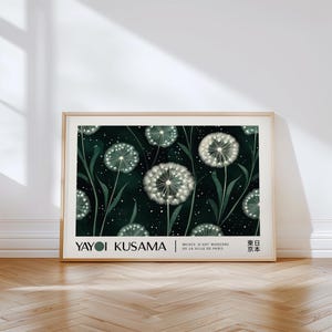 Stampa artistica "Dente di leone" di Yayoi Kusama, poster floreale minimalista di ispirazione giapponese, decorazione da parete orizzontale verde per soggiorno, camera da letto e arredamento per la casa.