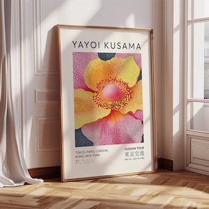 Impresión floral vibrante de Kusama para pared / Póster de exposición japonesa en amarillo, rosa y naranja / Arte floral llamativo para dormitorio, sala de estar y oficina