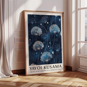 Minimalistisches Blau Wand Kunst Druck Moderne Pusteblume Kunstwerk für Wohnzimmer, Schlafzimmer, Büro | Kusama-inspiriertes Poster