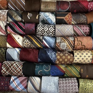 Lot 100 Neckties Mix Abstract Deco Stripe and More Quilting Craft Wholesale Tie Lots