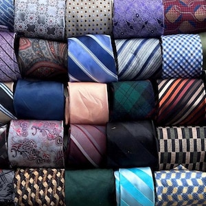 50 Pieces Mens All Silk Neckties Lot Wear Quilting Crafting Upcycle Good Quality Tie Lots