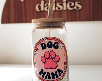 Copo de vidro "Dog Mama" com tampa de bambu e canudo, presente fofo para amantes de cães, copo térmico estético para mães de pets, copo para café gelado, ideia de presente para donos de animais de estimação