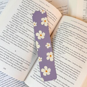 Purple Floral Bookmark, Cute Bookmarks, Bookish Finds, Book Accessories, Bookworm Gifts, Book Lover Gifts, Floral Bookmark, Bookmark Set