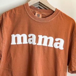 Mama Tie-Dye Graphic T-Shirt For Women - Letter Print Short Sleeve Top, Green, Medium