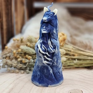 Motif candle I Shaman I Beeswax I Spiritual candles I Gift idea I Wolf spirit