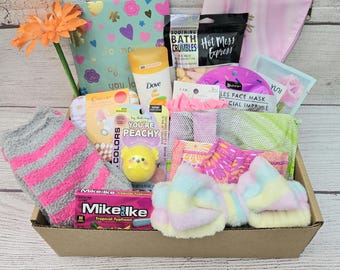 What to Put in a Period Survival Kit: Must-Have Essentials Revealed