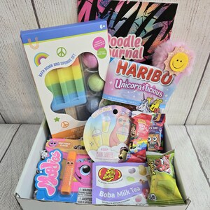Tween Spa Gift Box | Bath Bomb, Journal, Candy Care Package