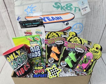Caja de regalo para skaters / Cumpleaños de niño preadolescente / Paquete de cuidados / Que te mejores pronto