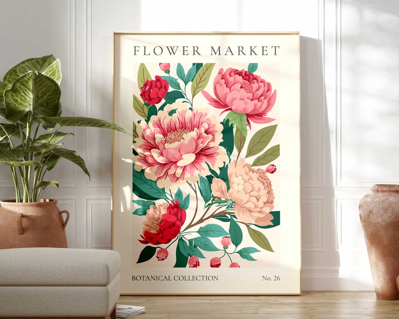 Pu&ograve; includere: Una stampa botanica con un bouquet di peonie rosa e rosse con foglie verdi. La stampa ha il testo "FLOWER MARKET" in alto e "BOTANICAL COLLECTION No. 26" in basso.