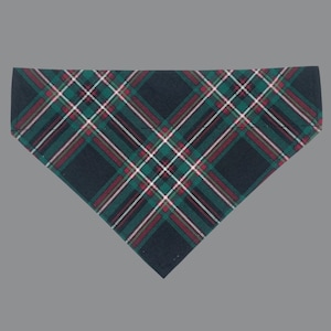 Rustic Christmas Plaid Over The Collar Dog Bandana, Holiday Dog Bandana, winter Dog Bandana, Red & Green Dog Bandana