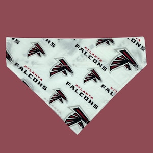 Laatste! Grootte Medium Falcons Over De Halsband Hond Bandana, Atlanta Hond Bandana, NFL hond Bandana,