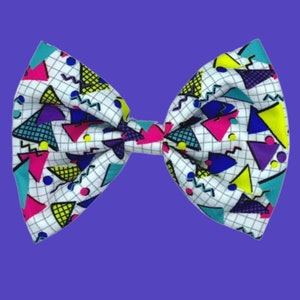 Retro 1990s Dog and Cat Bow Tie, Vintage Geometrics Dog And Cat Bowtie, Neon Triangles Dog Bowtie, 1980s Dog Bowtie, Throwback Dog Bowtie