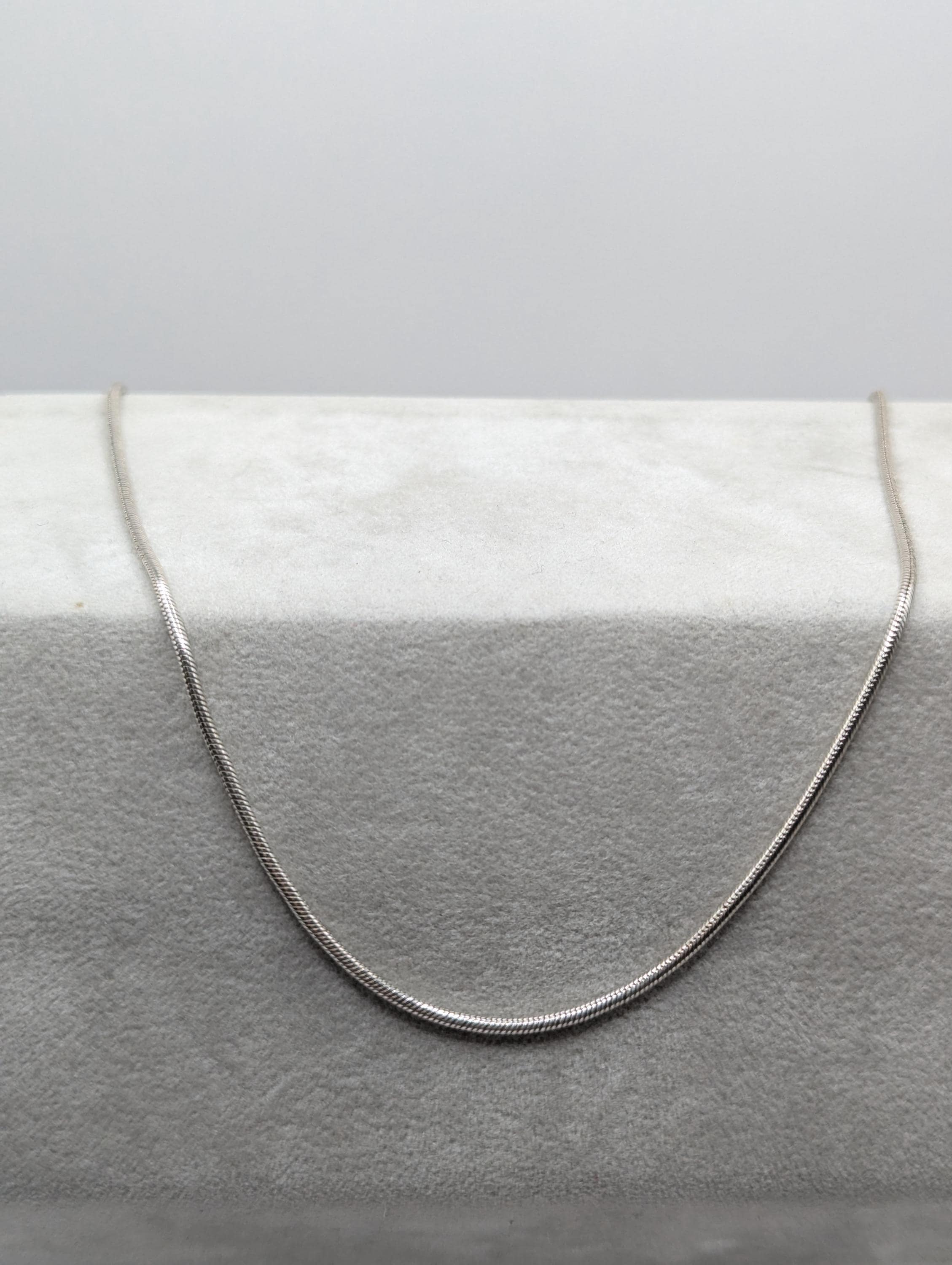 イタリア製スターリングシルバー925スネークチェーンネックレス - Etsy 