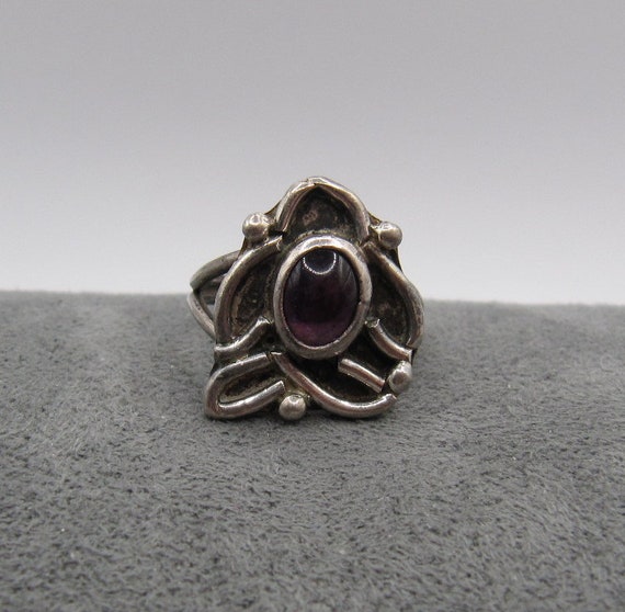 Vintage Silver Amethyst ring - image 5