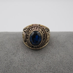 Vintage Josten's 10K Yellow Gold 417 1971 Cathedral High School