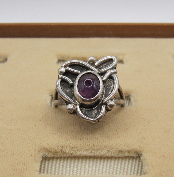 Vintage Silver Amethyst ring - image 2
