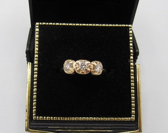 Designer DDI 14K Yellow Gold 585 Three Stone Diamond Ring 0.3 CTW