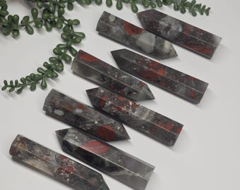 Torres de jaspe de piedra de sangre africana