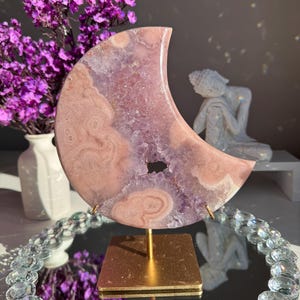 High quality Pink amethyst moon with amethyst healing crystals 3071