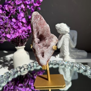 Druzy pink quartz geode 2986 Healing crystals