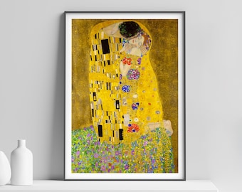 The Kiss Gustav Klimt Print, Gold Romantic Wall Art, Wedding Gift Idea