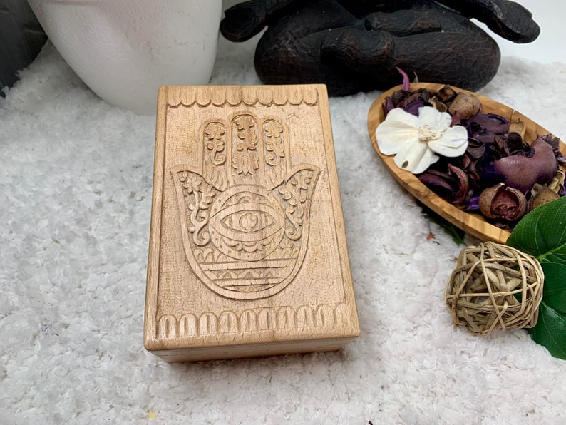 Hand of Compassion Hamsa Hand Wooden Box 4x6 Tarot Box, Altar Box, Wiccan, Carved Box, Travel Box Handmade, Divination Box, Charging Box image 2