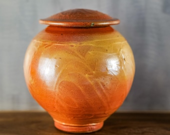 Onggi pot, 1/2 gallon, handmade porcelain, shino glaze