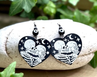 Halloween Skeleton Heart Studs – Black & White Punk Earrings