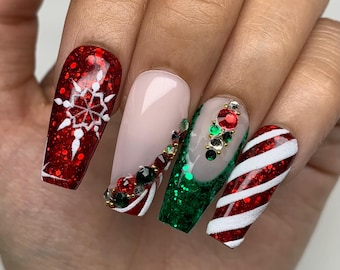 Festive Holiday Press On Nails | Long Coffin Christmas Nail Set