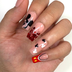 Disney Mickey Classic Press On Nails | Disney Nails | DisneyWorld | Glue On Nails | Fake Nails | Gifts For Her | Vacation Nails