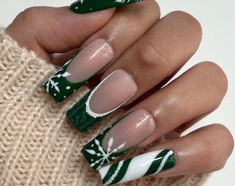 Winter Green Press On Nails | Christmas Nails | Winter Nails | Holiday | Seasonal | Fake Nails | Glue On Nails | Gifts For Her | Green