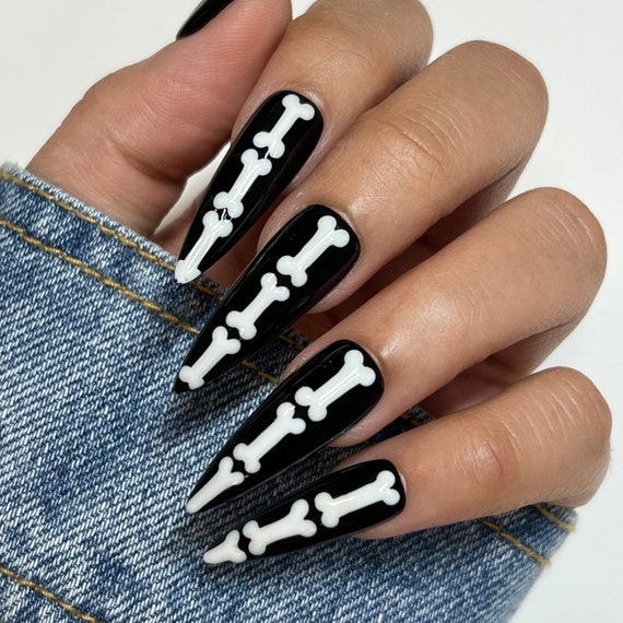 glow in the dark coffin nails
