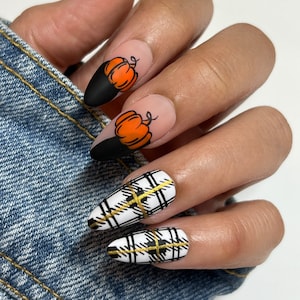 Plaid Pumpkin Press On Nails | Reusable Autumn False Nails