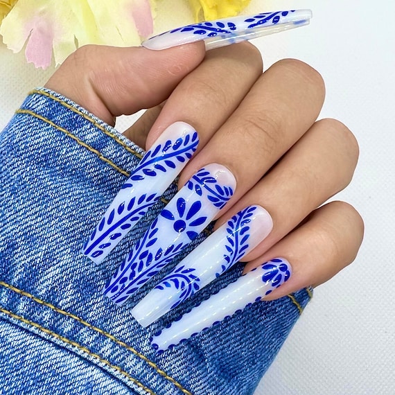 Flower Press on Nails Long Fake Nails with Nail Glue Matte False Nails with  White Flower Design French Press on Nails Glue on Nails False Nail Tips  Full Cover S… | Glue