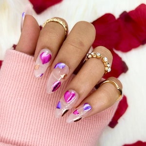 Heart Press On Nails | Glue On Nails | Short Nails | Stick On Nails | Fake Nails | Gifts For Her | Almond Nails | Reusable Nails