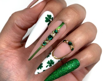 St. Patrick Day Press On Nails | Glue On Nails | Stick On Nails | Fake Nails | Clover | Green Nails | Reusable Nails