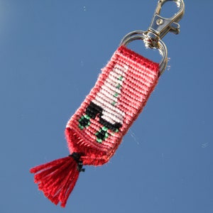 Friendship Bracelet Keychain Alpha Bracelet Keyring BraceletBook Pattern Roller Skate Roller Skate Pink Knotted Art Wall Hanging