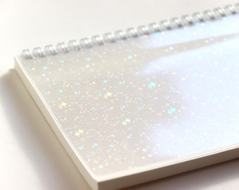 Libreta Sketchbook holográfica 80 páginas beige amarillento 20,8 x 14,8 cm personalizada varios estilos tapa PP encuadernación espiral en blanco
