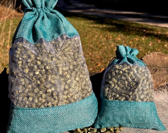 Orchard Grass Hay Pellets, Small Animal Food in Reusable Bag