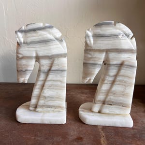 Onyx Horse Head Bookends Set of 2