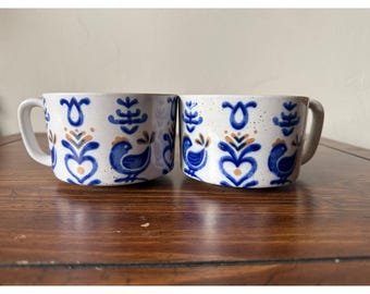 Avant-Garde Gettysburg Blue Bird Folk Art Soup Mugs Set of 2 Japan Stoneware