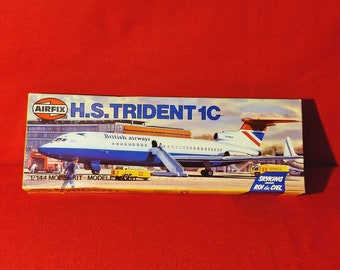 Airfix British airways H.S. Trident 1C 03174-9 ( sky king ) vintage kit 1979 complete and unassembled. For more airfix or revell visit shop