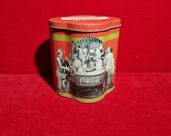 Lata vintage de Coca Cola del año 1989.