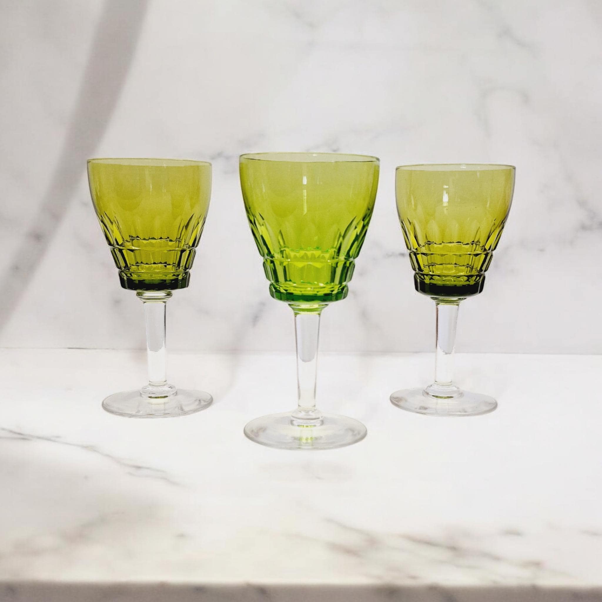 ヴィンテージのヴァル・サン・ランベール グリーン クリスタル ワイン