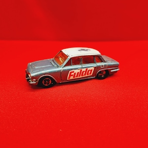 Auto Triumph 2000 della Dinky Toys degli anni '70