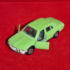 Hotweels BMW 730