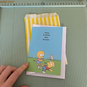 Tarjeta de feliz cumpleaños para el hermano Simpson/Tarjeta de Lisa y Bart Simpson para el hermano