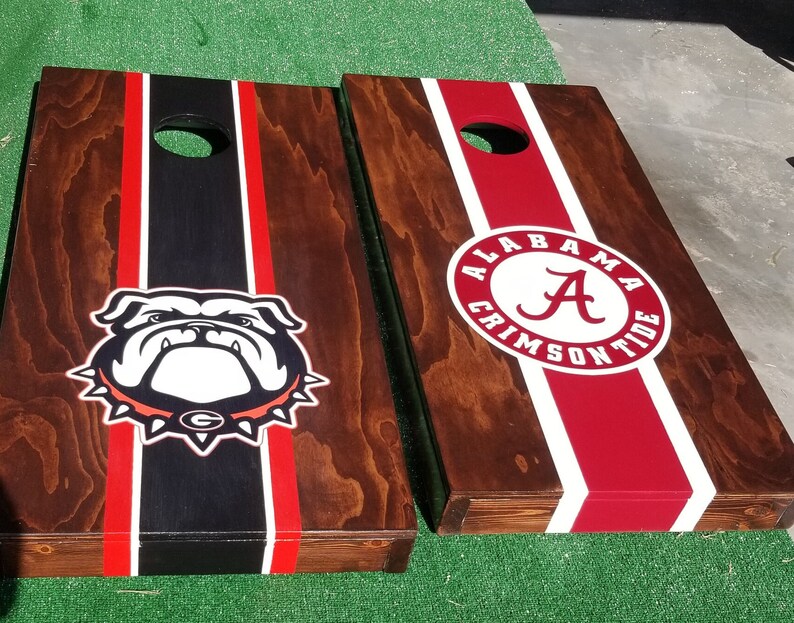 Custom Cornhole Boards with bags 